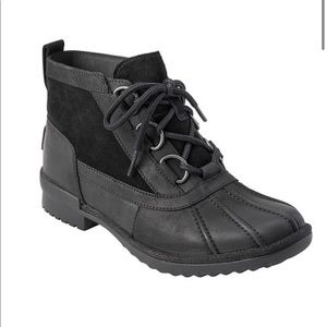 UGG Heather short lace up boots